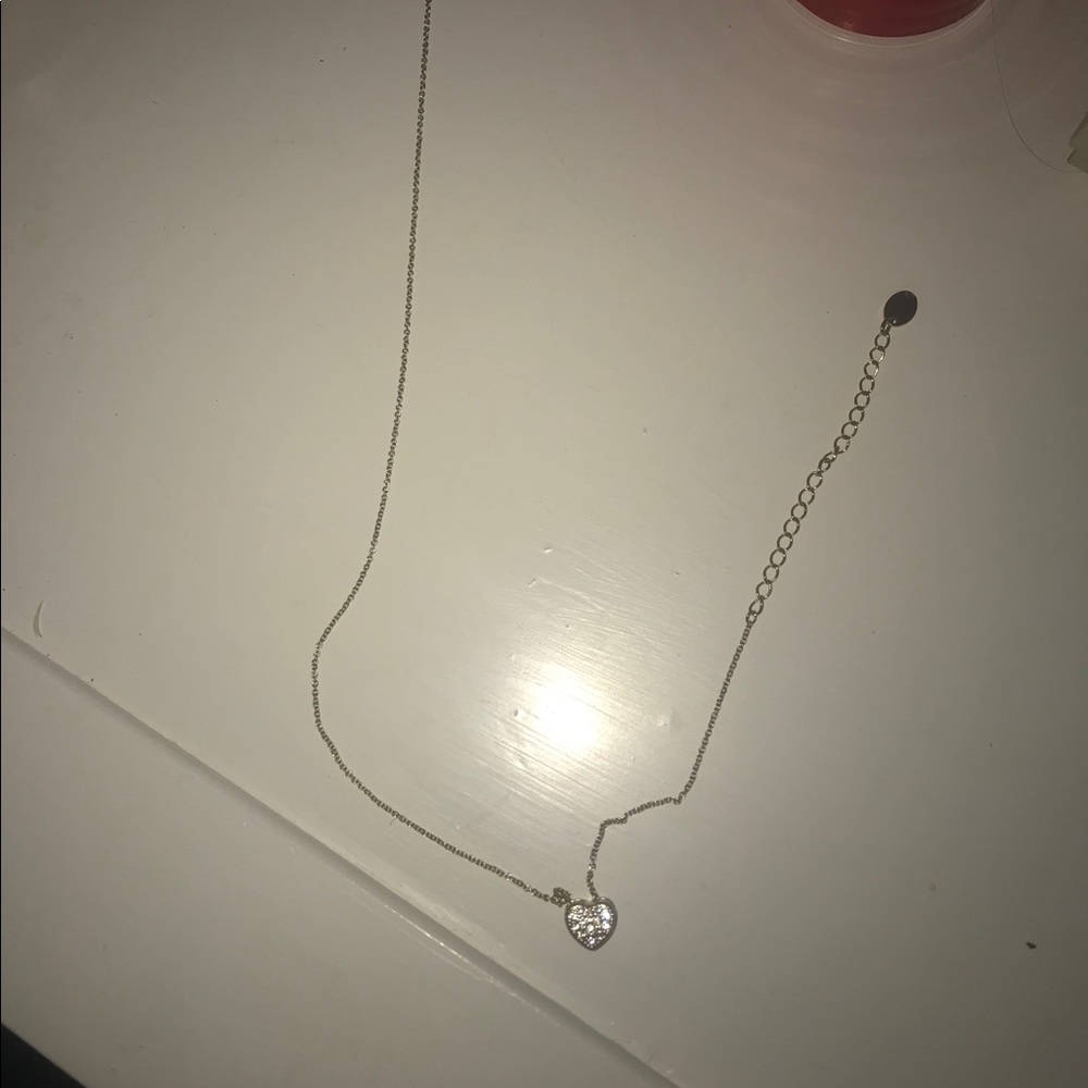 Simple sparkly gold heart necklace